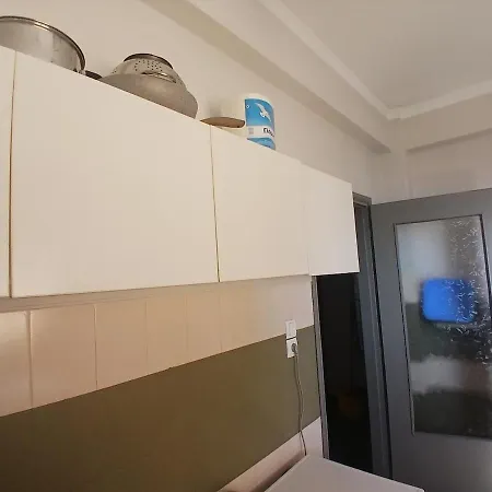 Majestic Sea View Lydia Apartment *