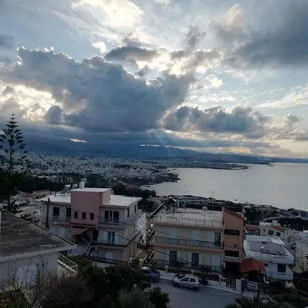 Apartment Majestic Sea View Lydia *